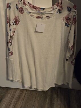Waffle Knit Raglan Long Sleeve Top with Pink Floral Sleeves